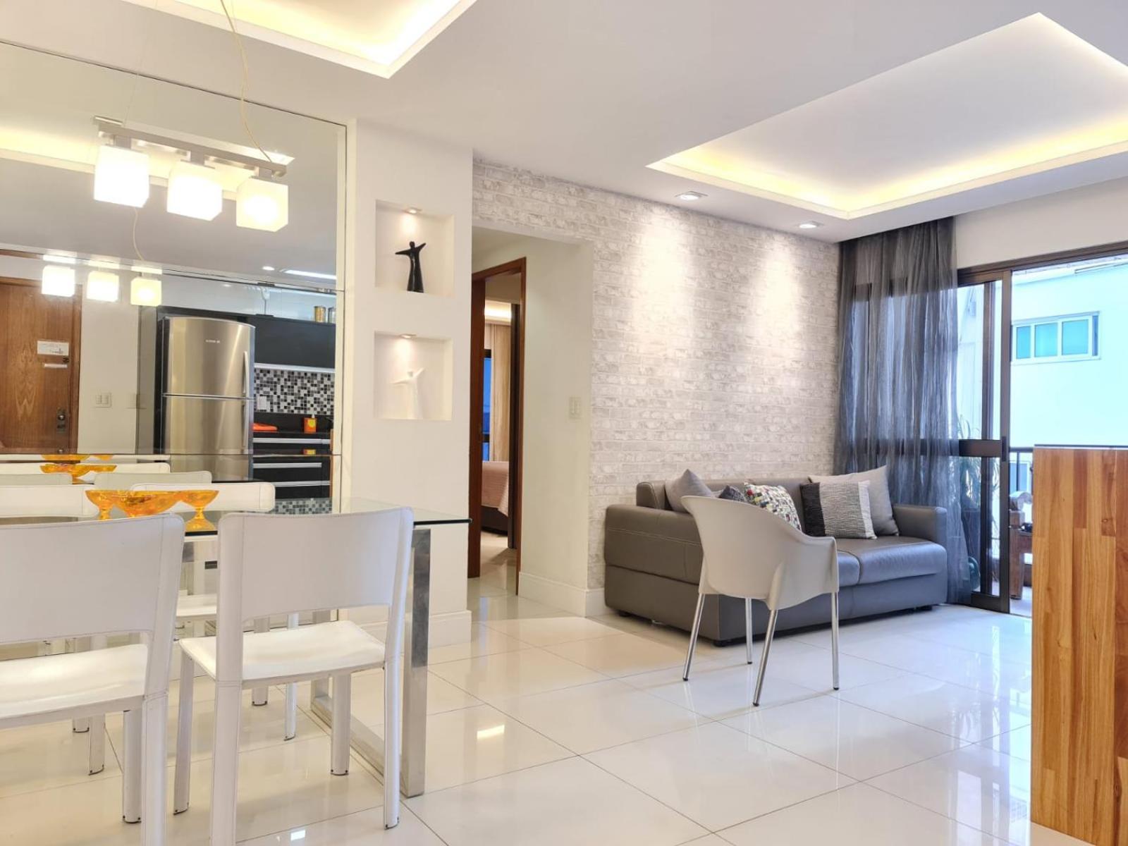Apartamento 2 Bedrooms 2 Baths Apartment. 3 Blocks From Ipanema Beach. Prime Location. Río de Janeiro